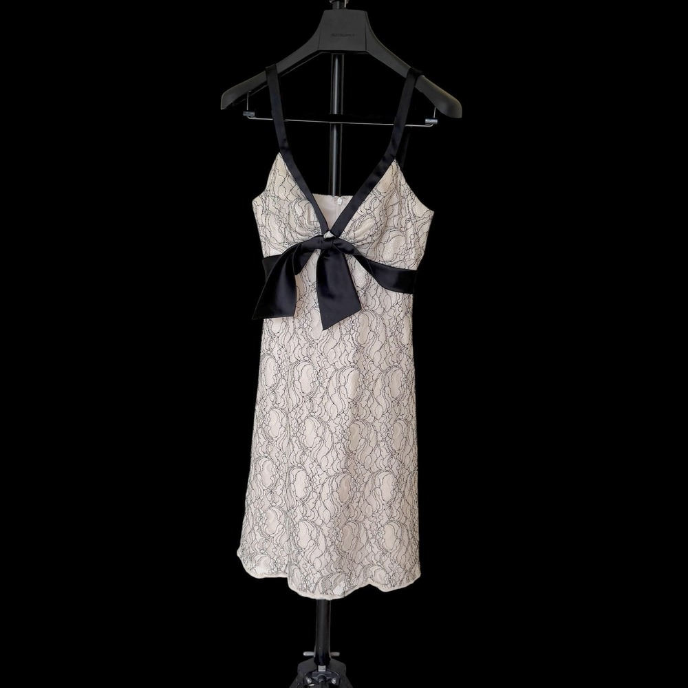 White House Black Market Lace Bow Cocktail Dress Cream Black Size 4